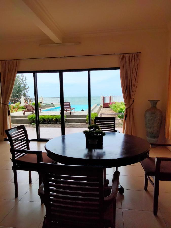 Seaview Beach Resort Jepara Exterior photo